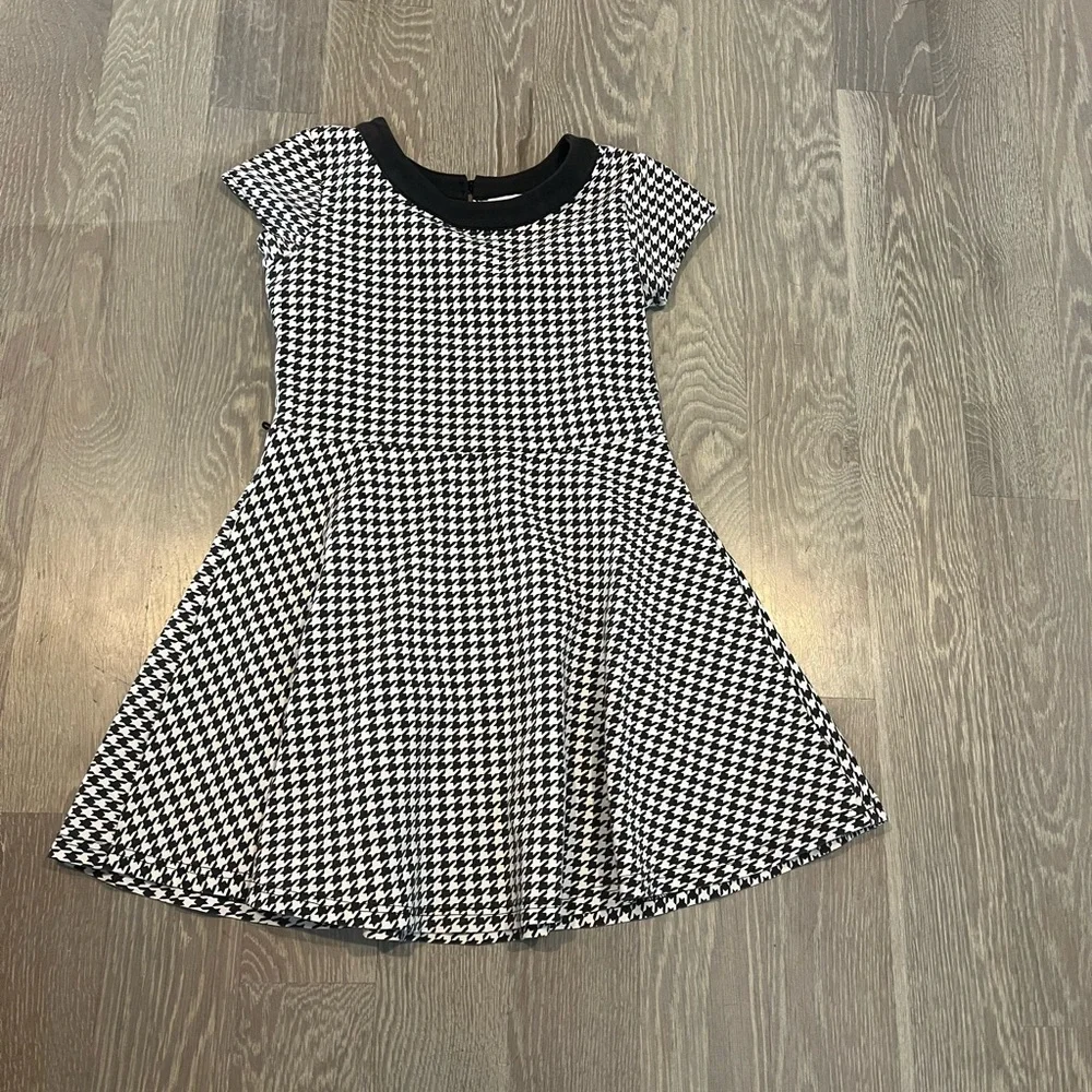 The Children’s Place Black & White Houndstooth Skater Dress – Girls Size 14